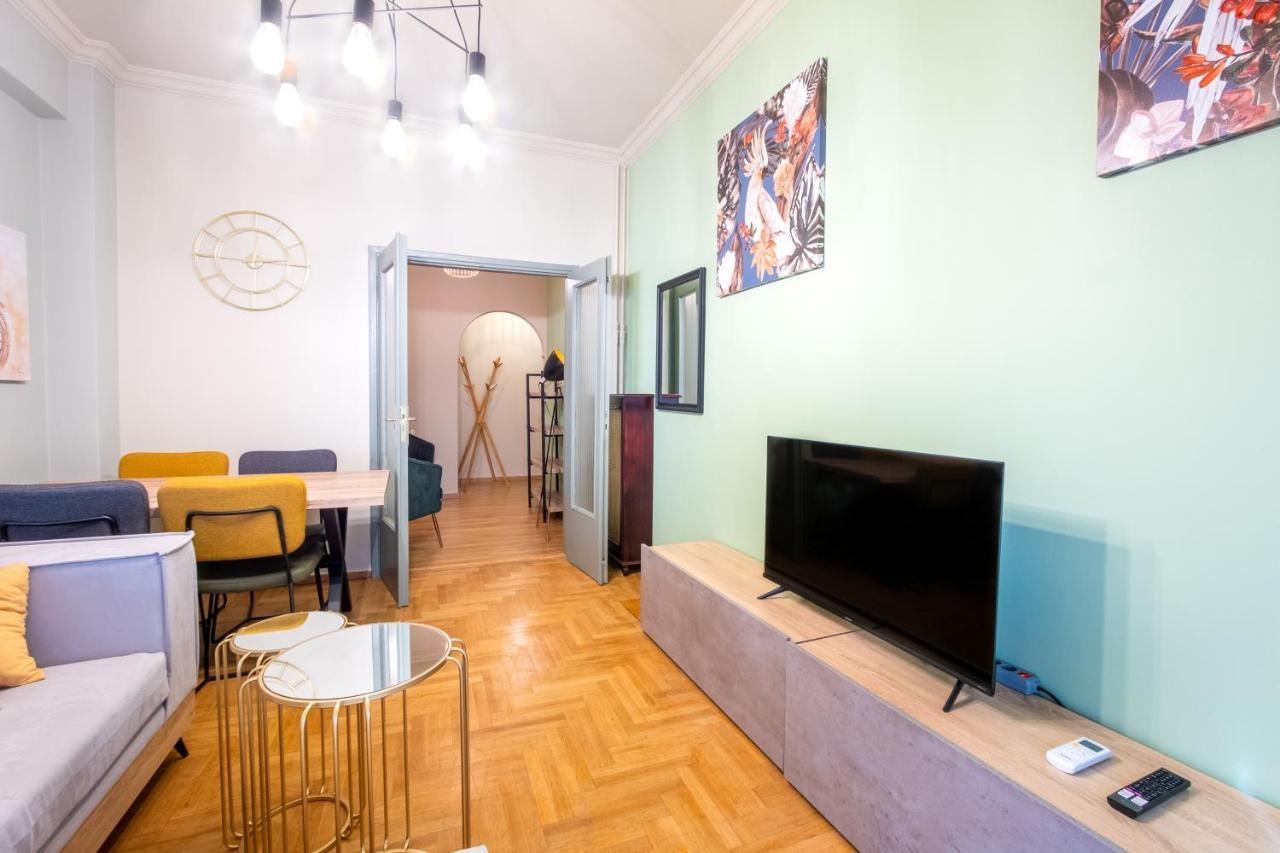 Vintage House Near Downtown Apartment Атина Екстериор снимка