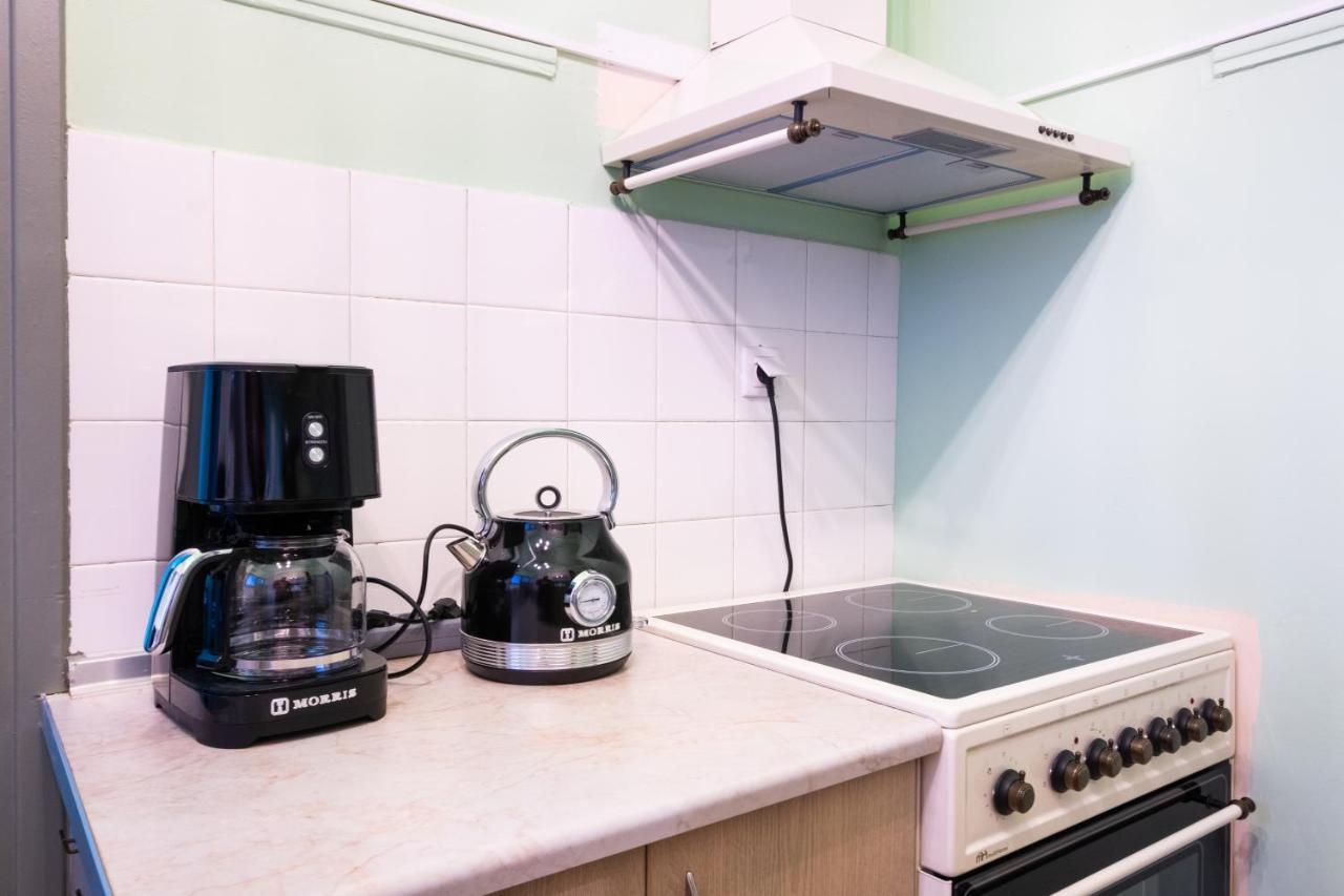Vintage House Near Downtown Apartment Атина Екстериор снимка