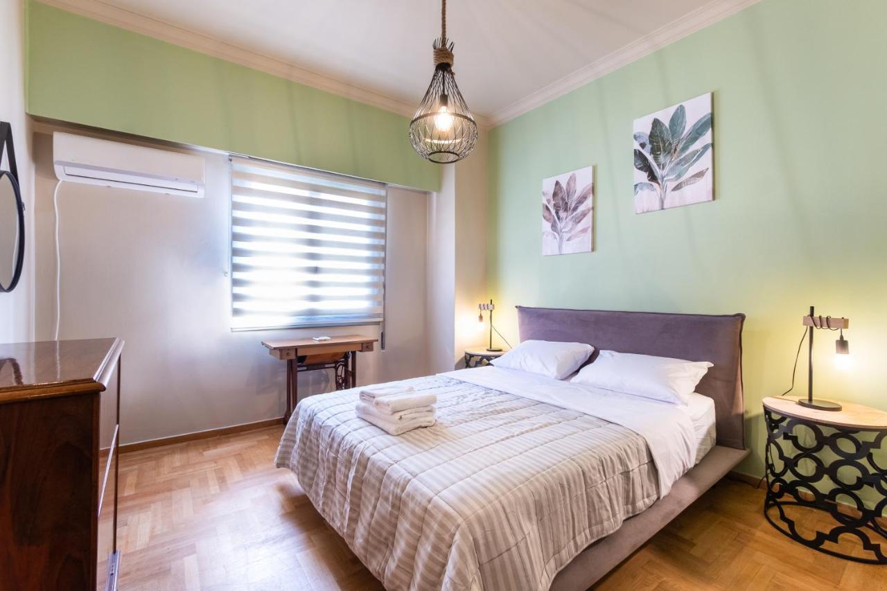 Vintage House Near Downtown Apartment Атина Екстериор снимка